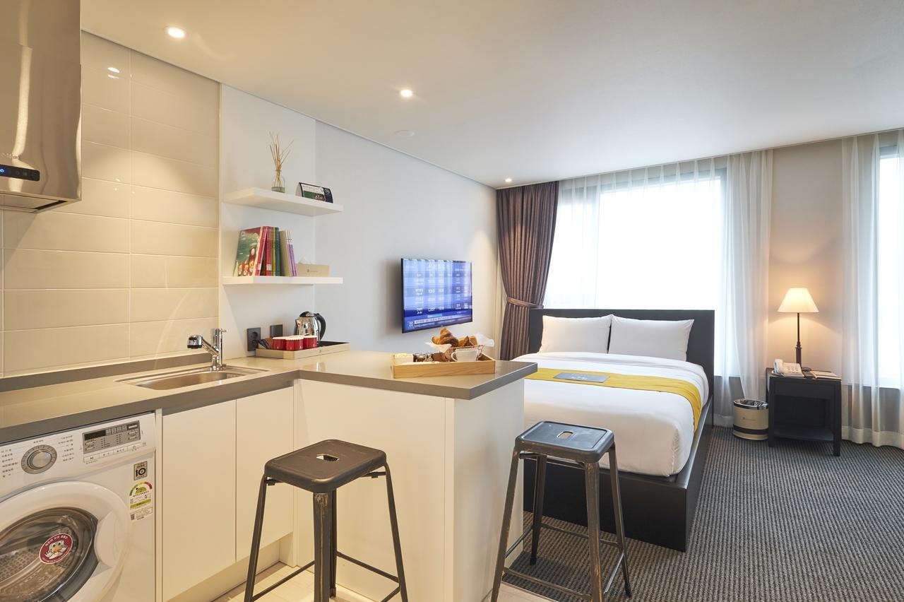 Chason Hotel The Smile Σεογκουίπο Εξωτερικό φωτογραφία