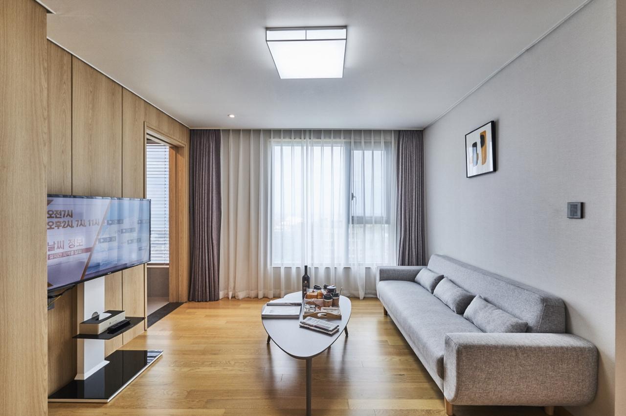 Chason Hotel The Smile Σεογκουίπο Εξωτερικό φωτογραφία