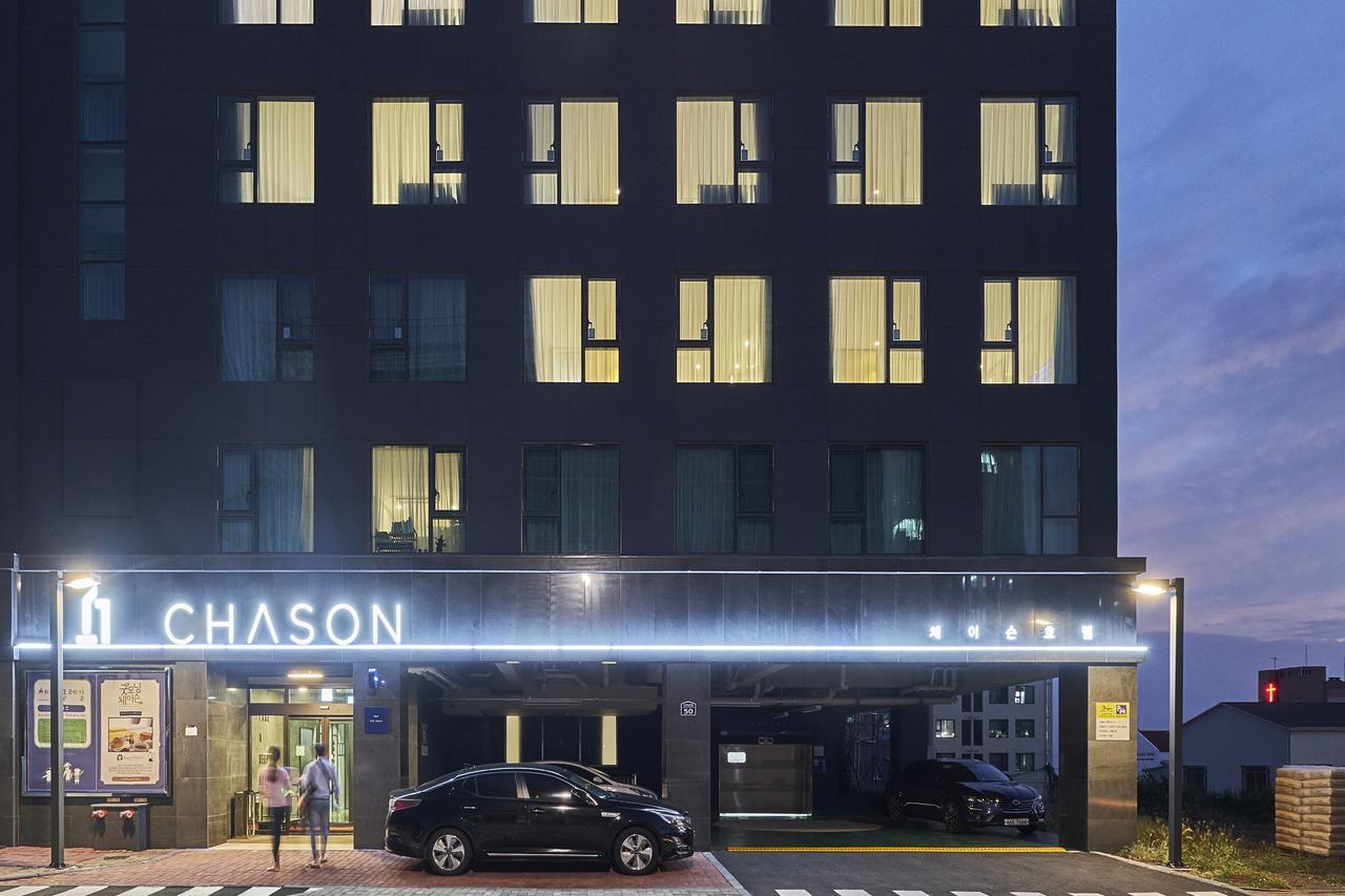 Chason Hotel The Smile Σεογκουίπο Εξωτερικό φωτογραφία